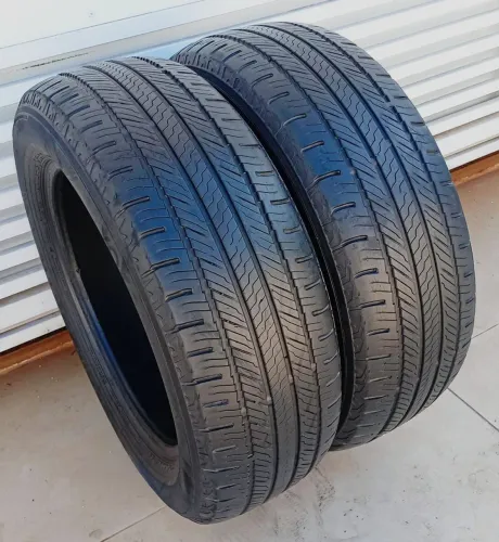 Pneu 225/60 aro 17 Yokohama Geolandar CV