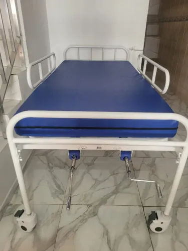 Cama e Colchão hospitalar Novo