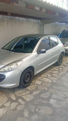 Peugeot 207 XR 1.4 Flex 8V 5P 2013