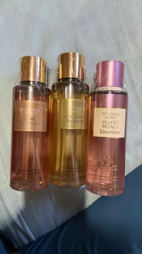 Body Splash Victoria Secret ( esse valor é cada um)