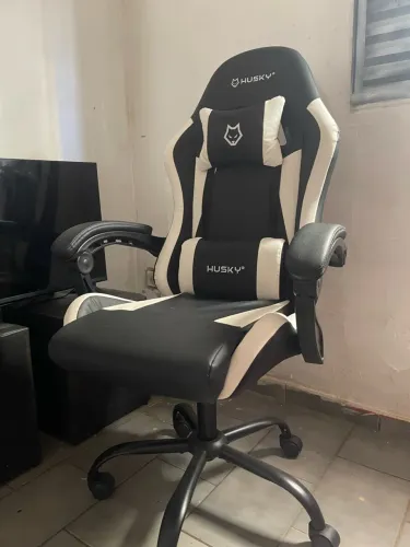 Cadeira Gamer semi nova