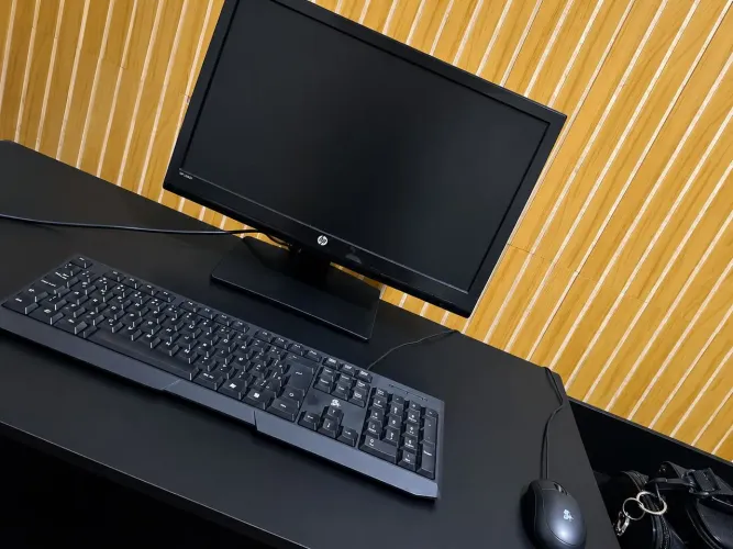 COMPUTADOR 