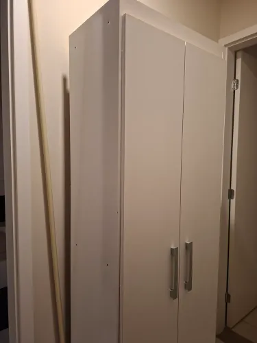 Armário 2 portas (branco)