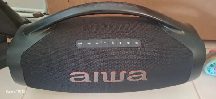 Vende-se caixa de SOM AIWA