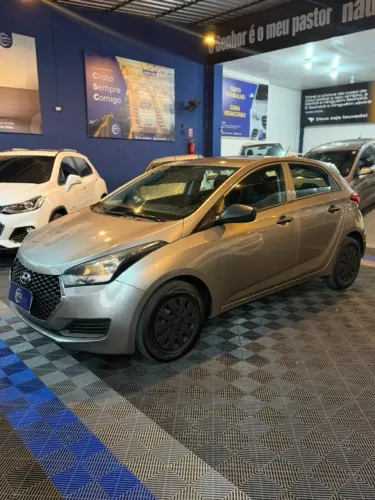 Hyundai HB20 Unique 1.0 Flex 12V Mec. 2019