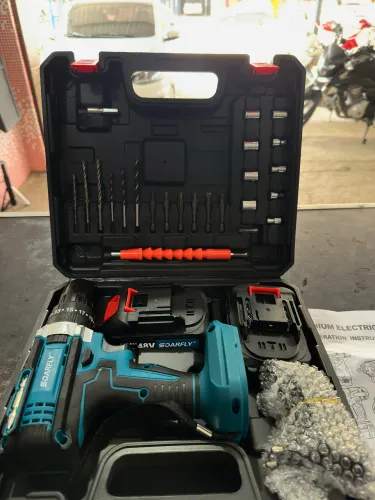 Furadeira Parafusadeira com 2 baterias 48v
