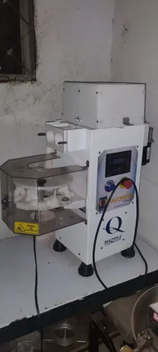 Modeladora de Salgados e Masseira 