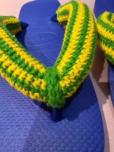 Sandálias havaianas customizadas