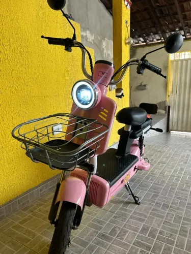 Bike elétrica novíssima