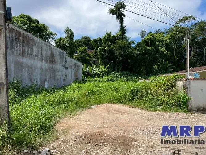 Terreno à venda em Ubatuba, bairro do Sertão da Quina.