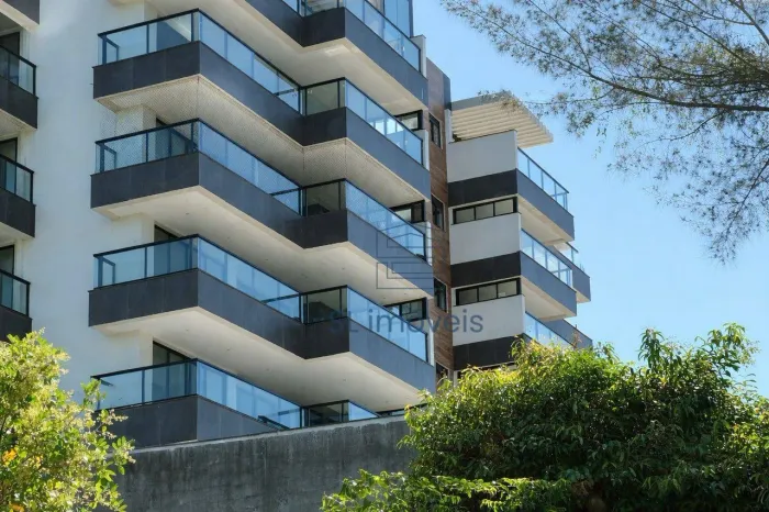 Cobertura duplex com 4 quartos à venda em Colinas, Rio das Ostras