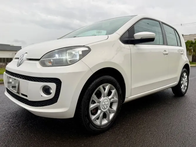 Volkswagen Up! High 1.0 TSI Total Flex 12V 5P 2016