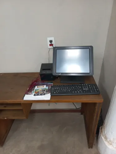 Vendo tela touch-screen para sistema de comandas