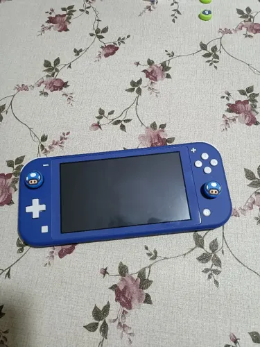 Nintendo Switch Lite + Jogo Minecraft