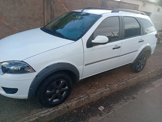 Fiat Palio Weekend Trekking 1.6 Flex 16V 5P 2024