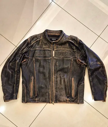 Vendo jaqueta cuoro Harley Davidson XL 