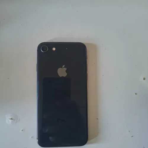iPhone 8 