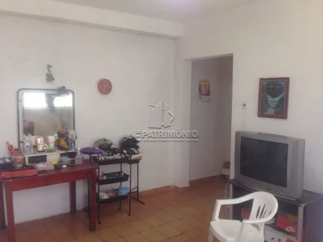 CASA, 1 Dormitório(s) Bairro Tatiana