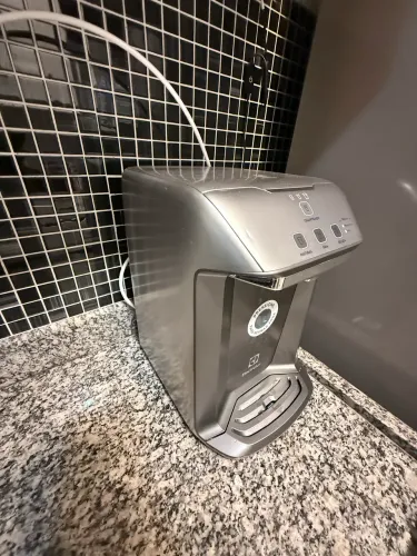 Purificador Electrolux Filtro Luz UV Bivolt Cinza (PA31G) - Bivolt   