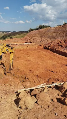 Presciso de Pedreiro
