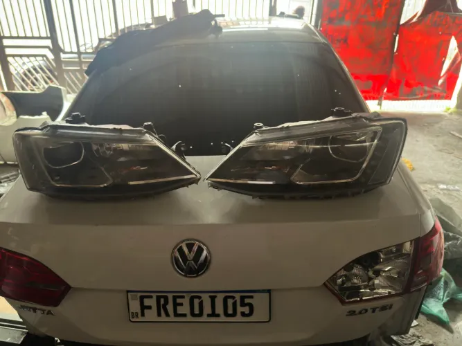 Par de farol led jetta 2011 a 2017