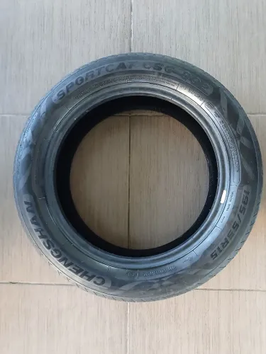Vende-se 3 pneus meia vida