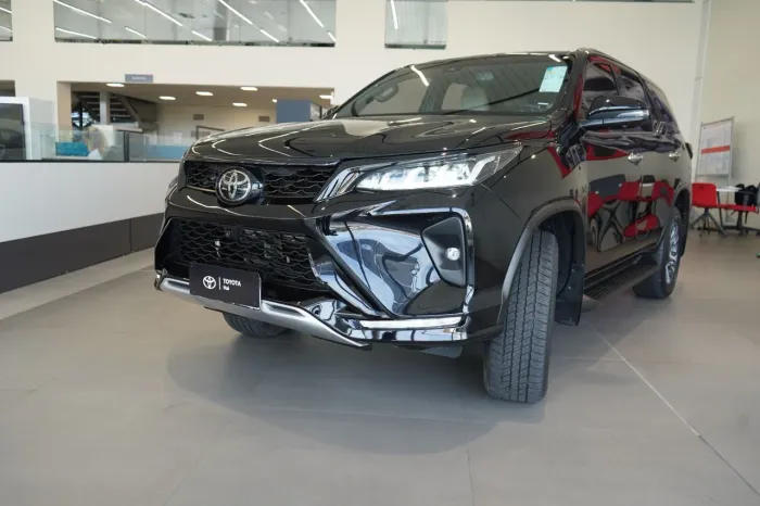 Toyota Hilux SW4 Diamond 2.8 TB 4X4 Die. Aut. 2024