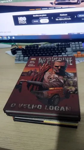 HQ Wolverine: O Velho Logan (só venda)