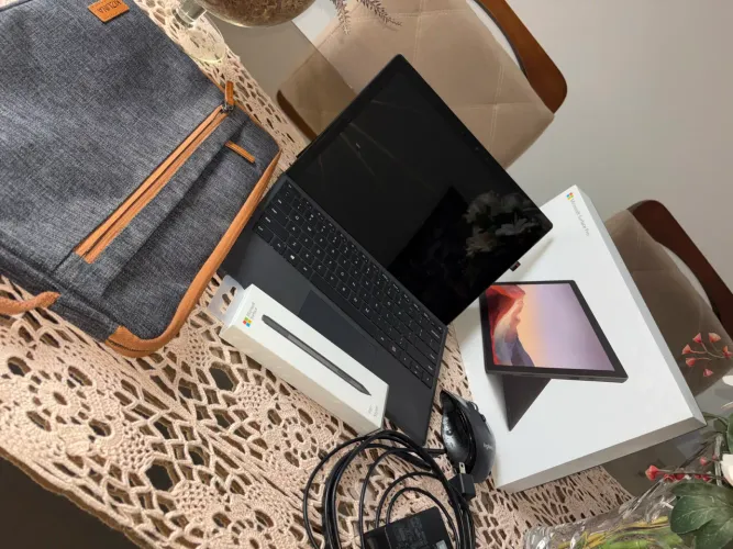 Microsoft Surface Pro 7 i7 16GB + 256GB + Caneta Original | Completo