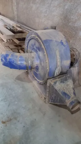 Exaustor de pó industrial  com motor 25 cv 