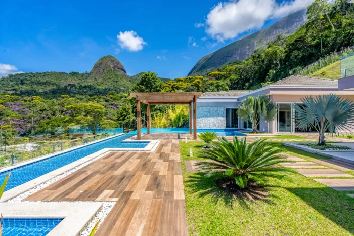 Casa 4 quartos em Araras, Petrópolis