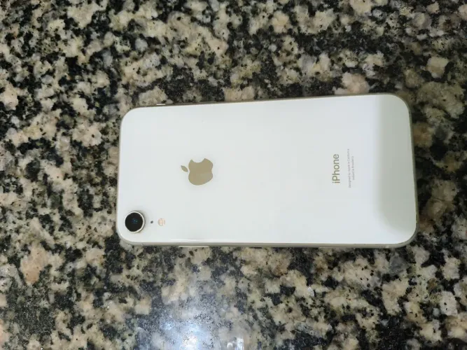 iPhone XR 64GB - Usado ? R$ 600 | Ótimo custo-benefício!