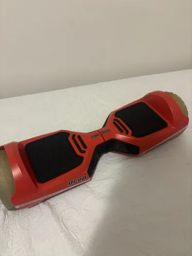 hoverboard vermelho