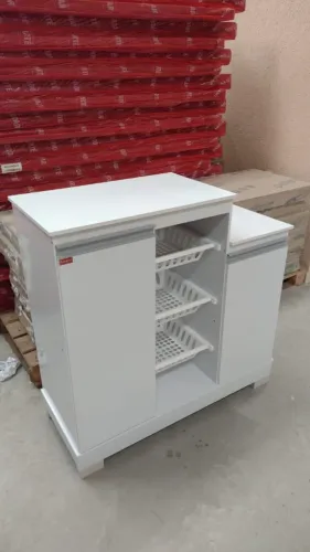 Fruteira Moderna com Muito Espaço e Design Elegante branca