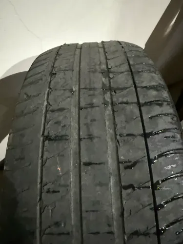 Par de Pneu 215/55/17 Michelin Primacy 3