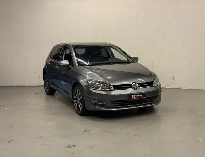 Volkswagen Golf Highline 1.4 TSI Total Flex Aut. 2017
