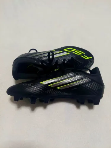 Chuteira Adidas F50 Campo (+.3)