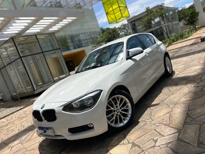 BMW 116IA 1.6 TB 16V 136cv 5P 2014