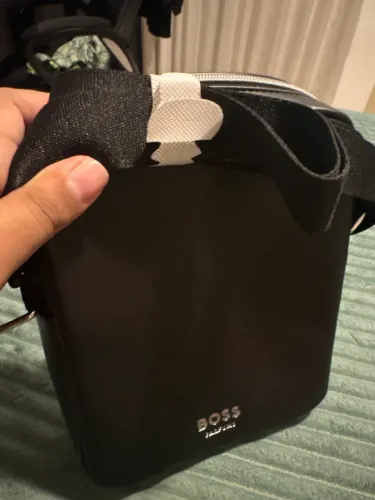 SHOULDER BAG BOLSA BOSS PRETA