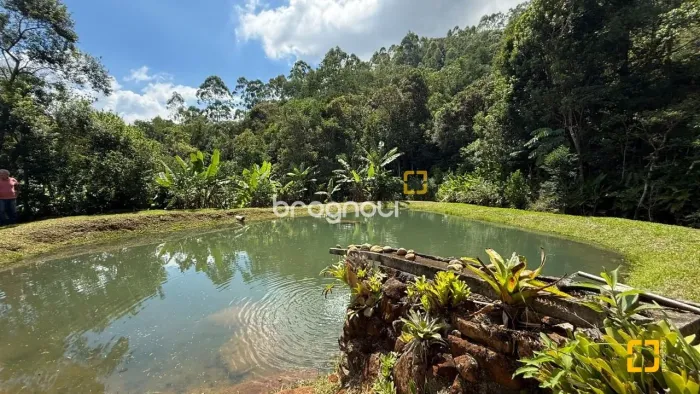 Chácara com 13 mil m2 em condomínio rural, em Paulo Lopes/Garopaba