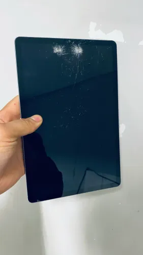 Tablet Samsung c/ defeito na tela mas da a sinal de carregar