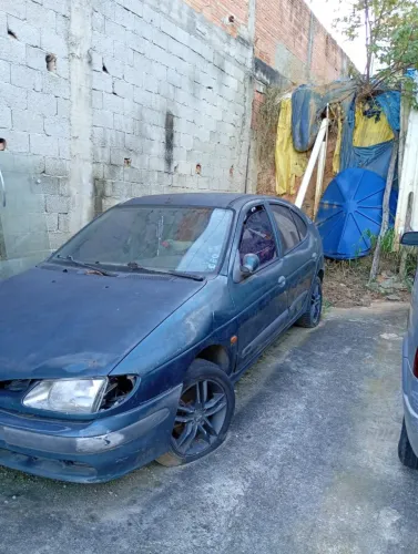 Renault Megane Hatch RXE 2.0 1999