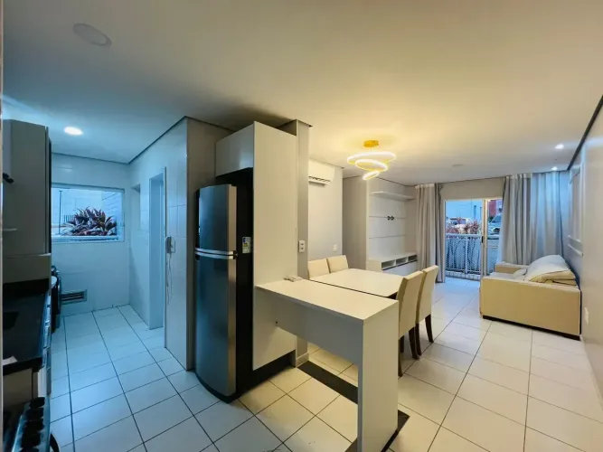CONDOMINIO RIVER SIDE, TRES QUARTOS E DUAS VAGAS, DISPONIVEL PARA LOCACAO