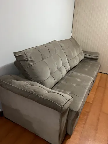 Sofá retrátil