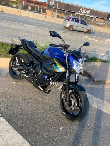 Yamaha XJ6 N 2018