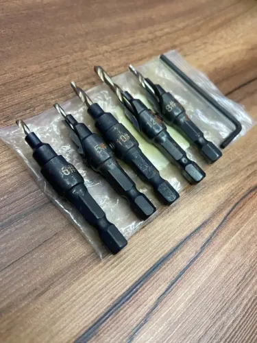 Kit com 5 Brocas de Escarear com Encaixe Sextavado