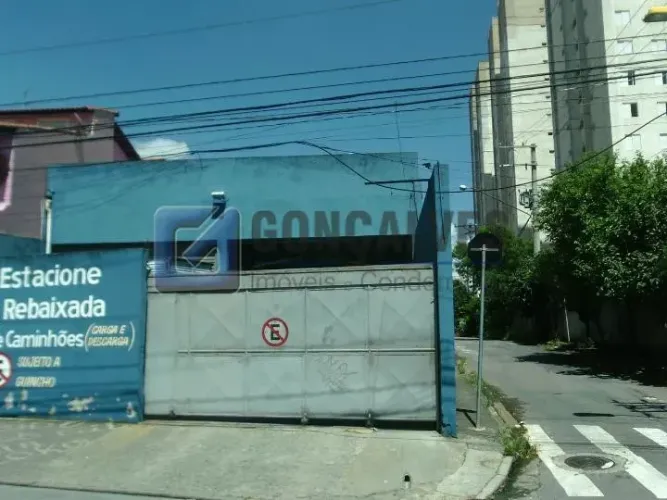Sobrado à Venda em Santo André (Parque Erasmo Assunção) - 4 quartos, 2 vagas, 198 m²