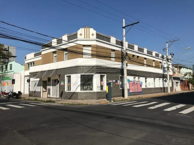 Sala comercial para alugar localizada no centro de São Leopoldo.