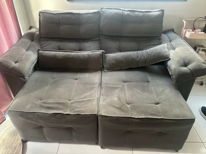 Sofá retrátil