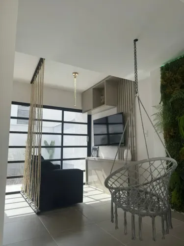 Linda Casa Dúplex disponível para Locação